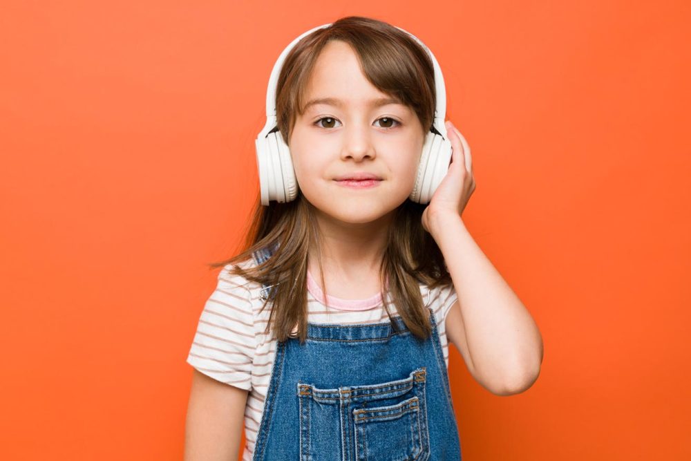 noise-cancelling-headphones